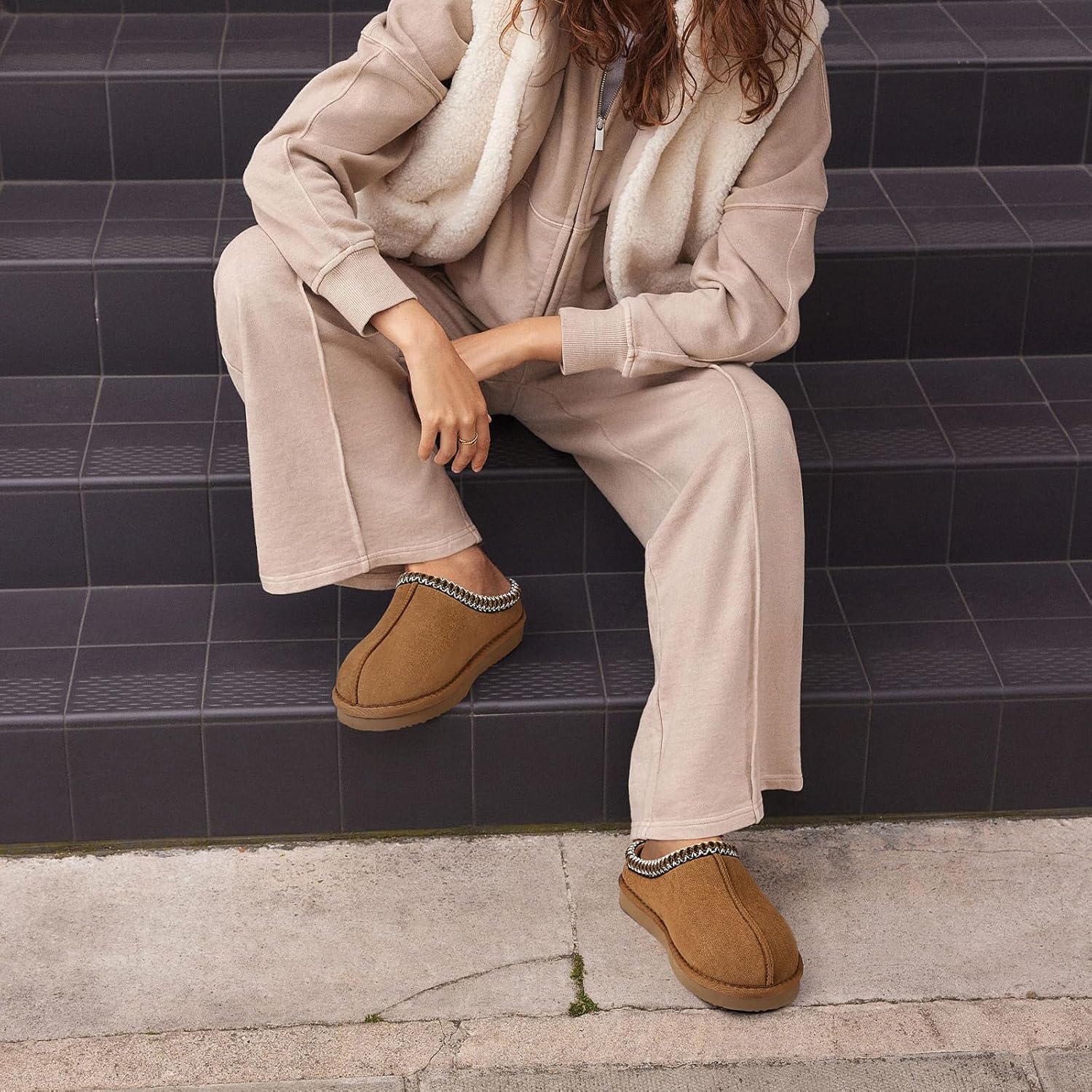 Indulge in Comfort: Cozy Memory Foam Slippers for Women and Men - Perfect for Indoor and Outdoor Relaxation